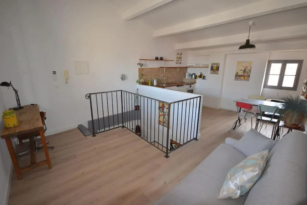 公寓 Le Dix Duplex Historical Center Balcony With View And Air Conditioning 普罗旺斯地区艾克斯 法国